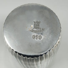 Load image into Gallery viewer, 1930s Art Deco Jordan "Sheffield Collection" Silver-Plated Cocktail Shaker. Made in England Madinteriorart by Maden