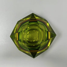 Load image into Gallery viewer, 1960s Gorgeous Green Ashtray or Catch-All By Flavio Poli for Seguso Madinteriorart by Maden