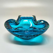 Load image into Gallery viewer, 1960s Mid-century Blue Ashtray or Catchall in Bullicante Murano Glass by Flavio Poli. Madinteriorart by Maden