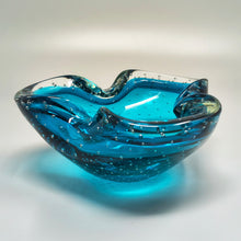Load image into Gallery viewer, 1960s Mid-century Blue Ashtray or Catchall in Bullicante Murano Glass by Flavio Poli. Madinteriorart by Maden