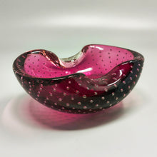 Load image into Gallery viewer, 1960s Mid-century Pink Ashtray or Catchall in Bullicante Murano Glass by Flavio Poli Madinteriorart by Maden