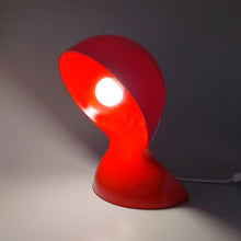 Load image into Gallery viewer, 1960s Original Red Dalù Table Lamp by Vico Magistretti for Artemide (Not a Replica) Madinteriorart by Maden