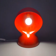 Load image into Gallery viewer, 1960s Original Red Dalù Table Lamp by Vico Magistretti for Artemide (Not a Replica) Madinteriorart by Maden