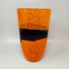 Load image into Gallery viewer, 1970s Astonishing Vase By Ca' dei Vetrai in Murano Glass. Made in Italy Madinteriorart by Maden