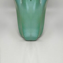 Load image into Gallery viewer, 1970s Exquisite "Fazzoletto" Murano Glass Vase by Dogi. Made in Italy Madinteriorart by Maden