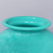 Load image into Gallery viewer, 1970s Exquisite Handcrafted Murano Vase by V.A.M. in Murano Glass. Made in Italy Madinteriorart by Maden