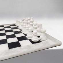 Load image into Gallery viewer, 1970s Gorgeous Black and White Chess Set in Volterra Alabaster Handmade. Made in Italy Madinteriorart by Maden