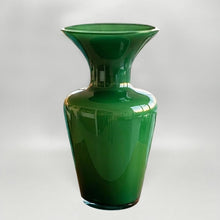 Load image into Gallery viewer, 1970s Italian Murano Blown Glass Emerald Green Vase by Maestro del Vetro. Madinteriorart by Maden