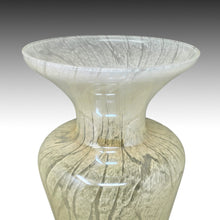 Load image into Gallery viewer, 1970s Luxury handcrafted Green Vase in Murano glass by Maestro del Vetro. Made in Italy. Madinteriorart by Maden