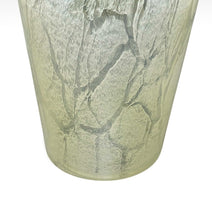 Load image into Gallery viewer, 1970s Luxury handcrafted Green Vase in Murano glass by Maestro del Vetro. Made in Italy. Madinteriorart by Maden