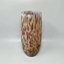 Load image into Gallery viewer, 1970s Luxury Handcrafted Vase in Murano Glass by Maestro del Vetro. Madinteriorart by Maden