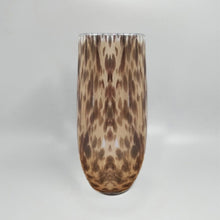 Load image into Gallery viewer, 1970s Luxury Handcrafted Vase in Murano Glass by Maestro del Vetro. Madinteriorart by Maden