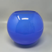 Load image into Gallery viewer, 1970s Mid-Century Blue Vase by Ind. Vetraria Valdarnese. Made in Italy Madinteriorart by Maden