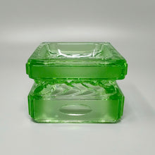 Load image into Gallery viewer, 1970s Stunning Green Smoking Set By Antonio Imperatore in Murano Glass. Made in Italy Madinteriorart by Maden