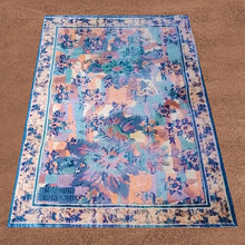 Load image into Gallery viewer, 1990s Gorgeous Rug by Giorgetto Giugiaro for Paracchi. Pure wool. Made in Italy Madinteriorart by Maden