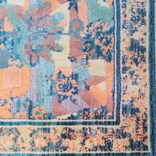 Load image into Gallery viewer, 1990s Gorgeous Rug by Giorgetto Giugiaro for Paracchi. Pure wool. Made in Italy Madinteriorart by Maden