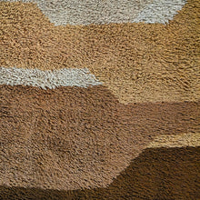 Load image into Gallery viewer, Mid-Century Modern Space Age Italian Wool Rug with Geometric Pattern, 1970s tappeto Madinteriorart by Maden
