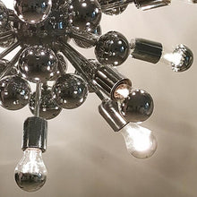 Load image into Gallery viewer, 1970s Astonishing Chandelier Sputnik by Goffredo Reggiani in Chrome. Made in Italy Madinteriorart by Maden