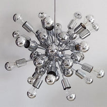 Load image into Gallery viewer, 1970s Astonishing Chandelier Sputnik by Goffredo Reggiani in Chrome. Made in Italy Madinteriorart by Maden