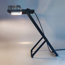 Load image into Gallery viewer, 1970s Gorgeous Black Table Lamp "Sintesi" by Ernesto Gismondi for Artemide. Made in Italy Madinteriorart by Maden