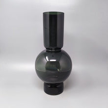 Load image into Gallery viewer, 1970s Gorgeous Dark Green Vase by Ca dei Vetrai in Murano Glass. Made in Italy Madinteriorart by Maden
