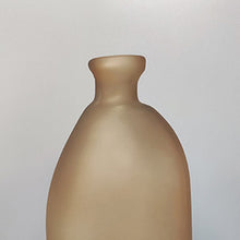 Load image into Gallery viewer, 1970s Gorgeous Pair of Vases in Murano Glass by Dogi. Made in Italy Madinteriorart by Maden