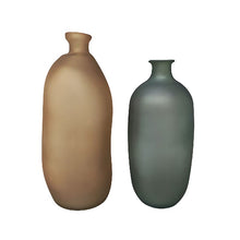 Load image into Gallery viewer, 1970s Gorgeous Pair of Vases in Murano Glass by Dogi. Made in Italy Madinteriorart by Maden