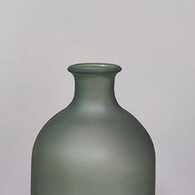 Load image into Gallery viewer, 1970s Gorgeous Pair of Vases in Murano Glass by Dogi. Made in Italy Madinteriorart by Maden