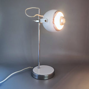 1970s Gorgeous White Eyeball Table Lamp by Veneta Lumi. Made in Italy Lampade Madinteriorart by Maden