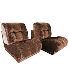 Load image into Gallery viewer, 1970s Pair of Armchairs by Guido Faleschini for Mariani - Pace collection Madinteriorart by Maden