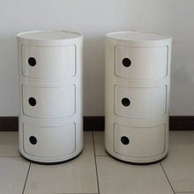 Load image into Gallery viewer, 1970s Pair of vintage White Plastic Modular Cabinets by Anna Castelli Ferrieri for Kartell. Made in Italy Madinteriorart by Maden