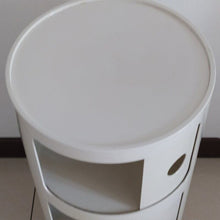 Load image into Gallery viewer, 1970s Pair of vintage White Plastic Modular Cabinets by Anna Castelli Ferrieri for Kartell. Made in Italy Madinteriorart by Maden