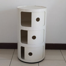 Load image into Gallery viewer, 1970s Pair of vintage White Plastic Modular Cabinets by Anna Castelli Ferrieri for Kartell. Made in Italy Madinteriorart by Maden