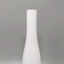 Load image into Gallery viewer, 1970s Stunning Pair of Vases by Dogi in Murano Glass. Made in Italy Madinteriorart by Maden