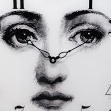 Load image into Gallery viewer, Copia del 1960s Wall Clock in Murano Glass by "Cà Dei Vetrai". Made in Italy Madinteriorart by Maden