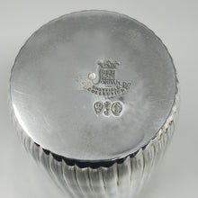 Load image into Gallery viewer, 1930s Art Deco Jordan "Sheffield Collection" Silver-Plated Cocktail Shaker. Made in England - Madinteriorart by Maden
