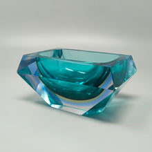 Load image into Gallery viewer, 1960s Mid-Century Modern Flavio Poli for Seguso Sommerso Murano Glass Bowl / Catch-All
