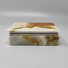 Load image into Gallery viewer, 1960s Astonishing Box in Onyx. Made in Italy Madinteriorart by Maden
