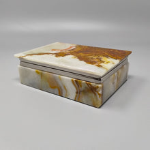 Load image into Gallery viewer, 1960s Astonishing Box in Onyx. Made in Italy Madinteriorart by Maden
