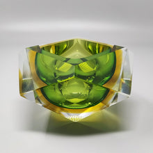 Load image into Gallery viewer, 1960s Astonishing Green Ashtray or Vide Poche By Flavio Poli for Seguso Madinteriorart by Maden
