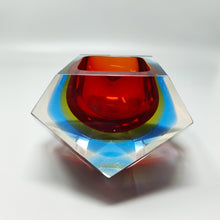 Load image into Gallery viewer, 1960s Astonishing Red and Blue Ashtray or Catchall By Flavio Poli for Seguso. Made in Italy Madinteriorart by Maden
