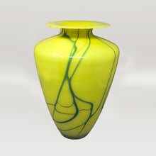 Load image into Gallery viewer, 1960s Astonishing Yellow Vase By Dogi in Murano Glass. Made in Italy Vasi e fioriere Madinteriorart by Maden
