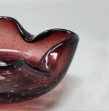 Load image into Gallery viewer, 1960s Gorgeous Ashtray or Catchall by Flavio Poli for Seguso. Made in Italy Madinteriorart by Maden
