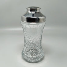 Load image into Gallery viewer, 1960s Gorgeous Cut Crystal Cocktail Shaker. Made in Italy Madinteriorart by Maden
