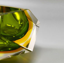 Load image into Gallery viewer, 1960s Gorgeous Green Ashtray or Catch-All By Flavio Poli for Seguso Madinteriorart by Maden
