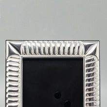 Load image into Gallery viewer, 1970s Gorgeous Photo Frame in Silver Plated with Glass. Made in Italy
