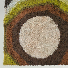 Load image into Gallery viewer, 1970s Gorgeous Space Age Luxury Rug by Desso with Original Label.

