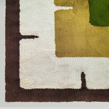Load image into Gallery viewer, 1970s Gorgeous Geometric Space Age Rug in Wool. Made in Italy
