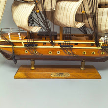 Load image into Gallery viewer, 1970s Astonishing Fragata Siglo XVIII Model Ship. Handmade. Made in England Madinteriorart by Maden

