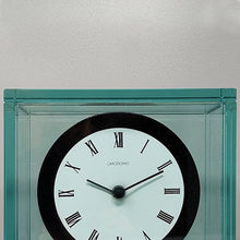 Load image into Gallery viewer, 1970s Astonishing Pendulum Clock by Omodomo in Crystal. Made in Italy Madinteriorart by Maden
